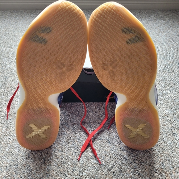 Kobe X Independence Day - Picture 8 of 11